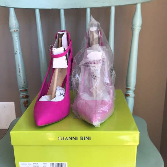 Gianni Bini fiery pink authentic leather 6.5 high heel pointed toe shoes - Picture 2 of 5